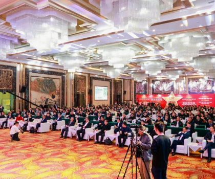 這場陶業(yè)盛會又刷屏了！十多個產(chǎn)區(qū)數(shù)百家陶企齊聚，馬光遠、李志林干貨滿滿