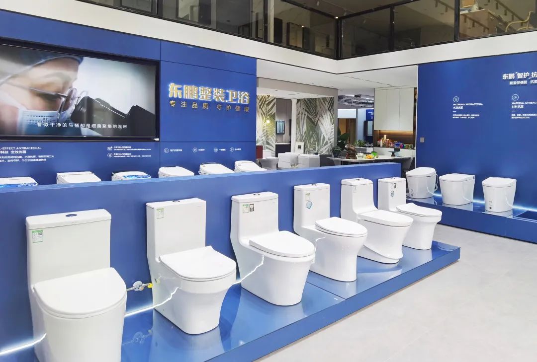 東鵬整裝衛(wèi)浴云南曲靖店：健康升級，營造人居場景6.jpg