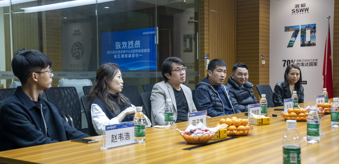 1678596181740730.png 邵唯晏與中建協(xié)室內(nèi)設(shè)計(jì)委一行蒞臨浪鯨衛(wèi)浴參觀交流7.png