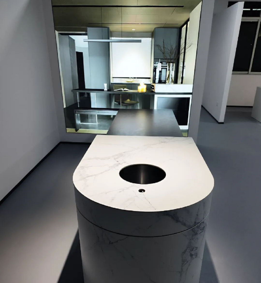 1691391081533829.png 11.png