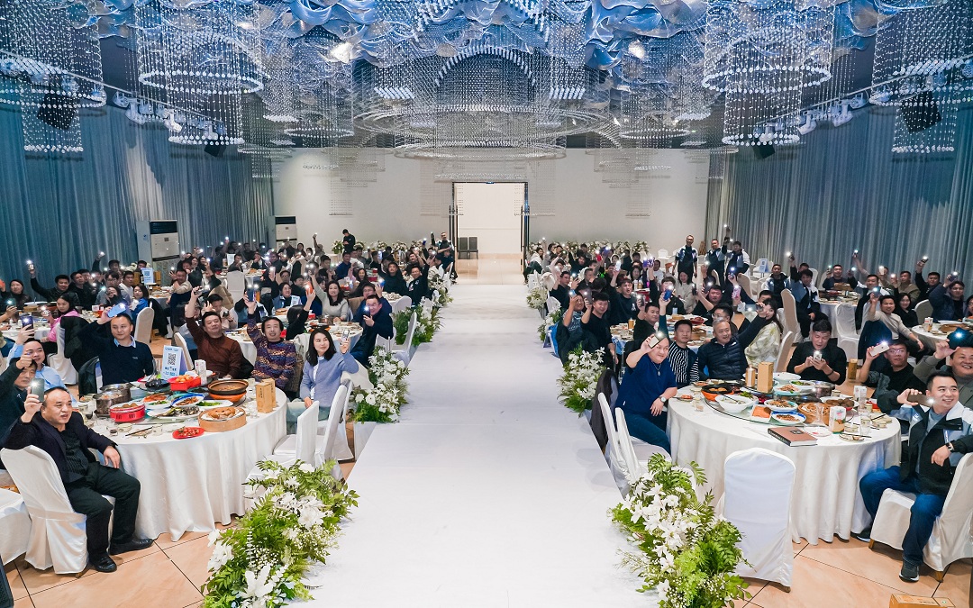 1701920408196893.jpg 10.jpg