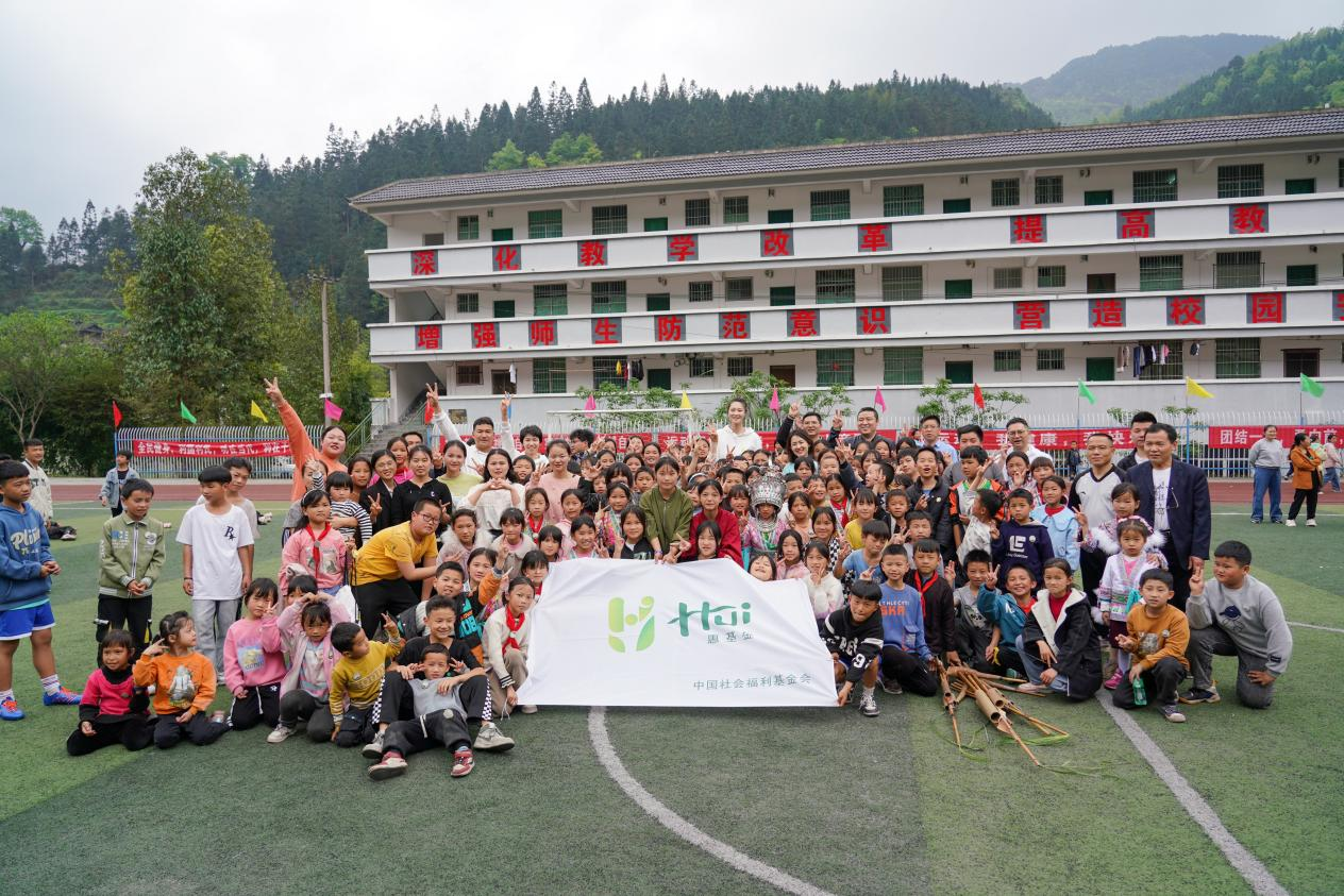 1702429352320517.png 1702429352320517.png