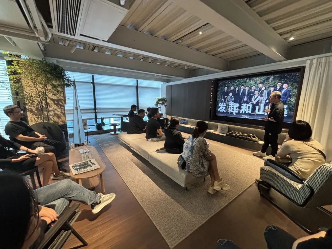 1702432689662816.jpg 26.jpg