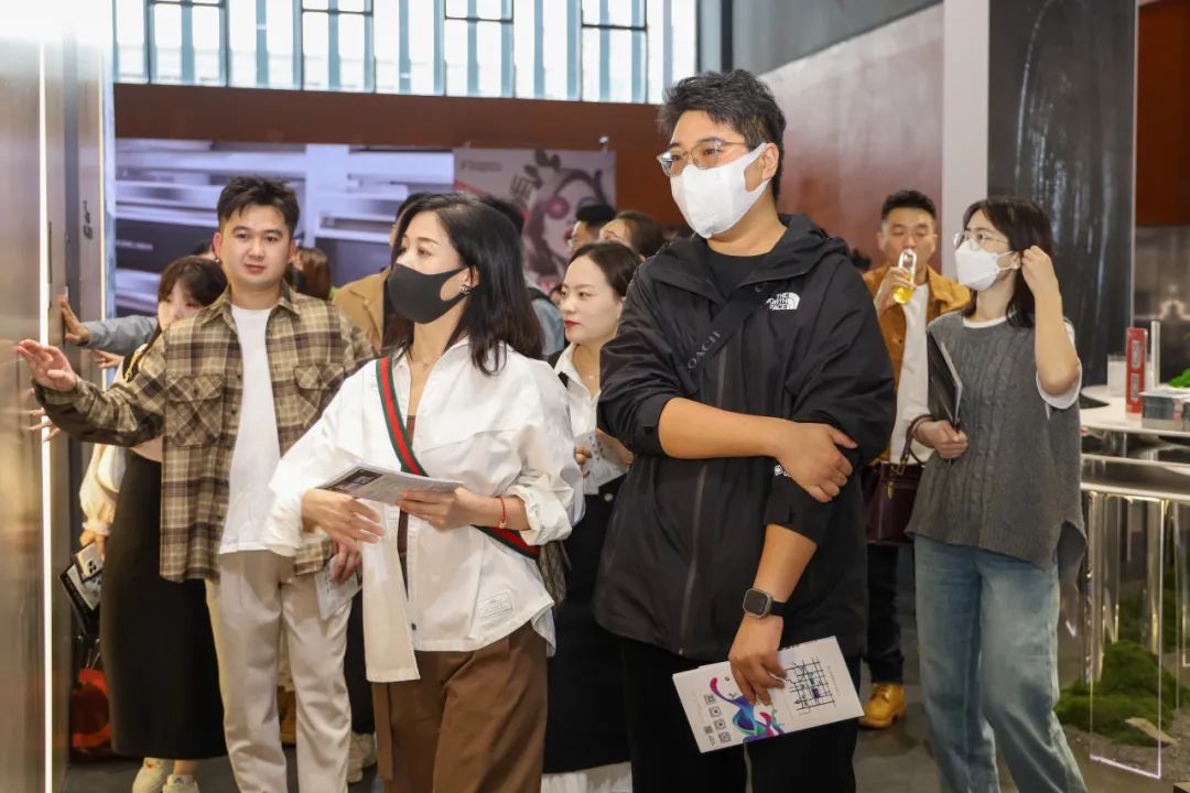 1702450851426810.jpg 10.jpg