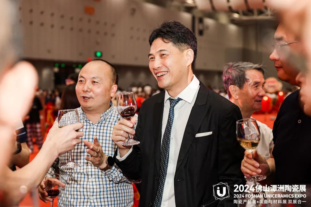 1713684923935233.jpg 24.jpg