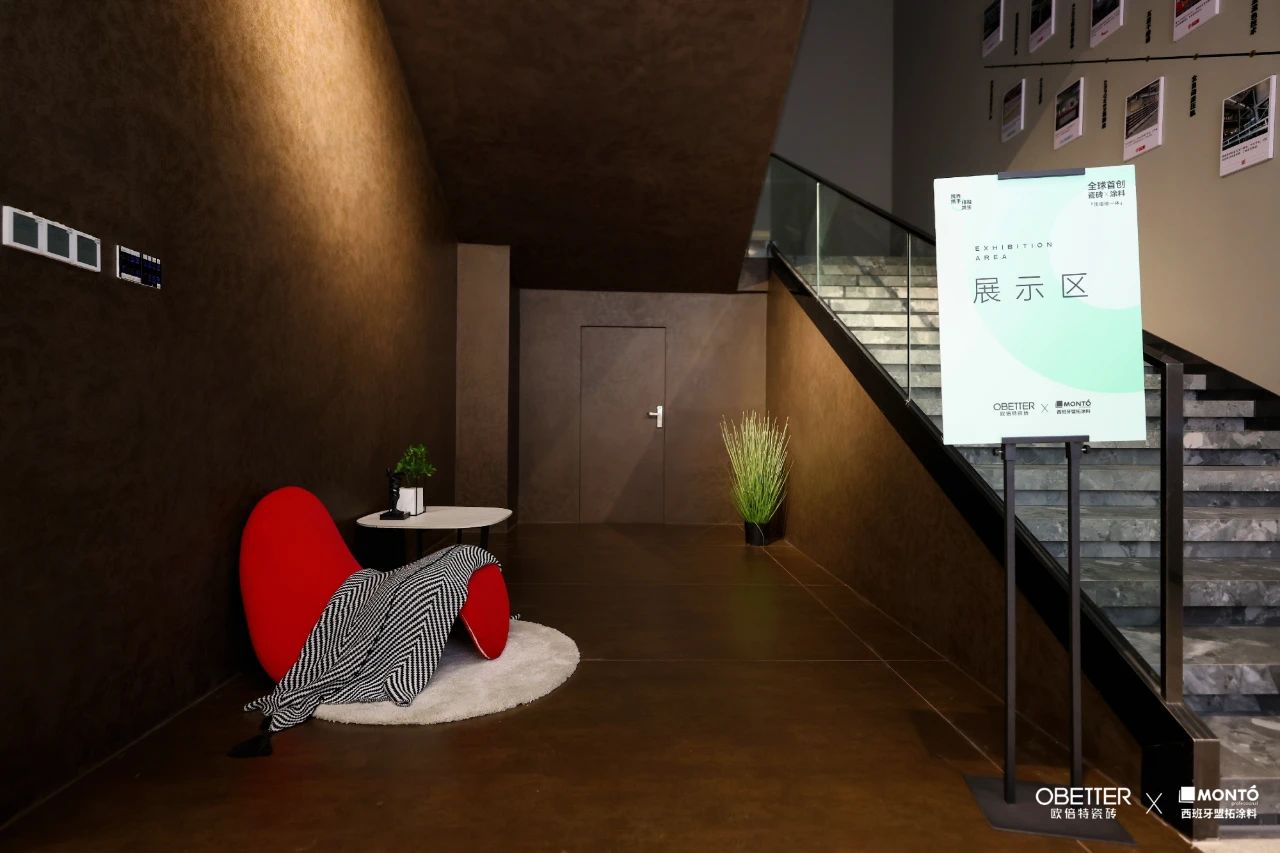 1729647366188947.jpg 35cdd3a7cc6a7fe36dd538b0713fa50f.jpg