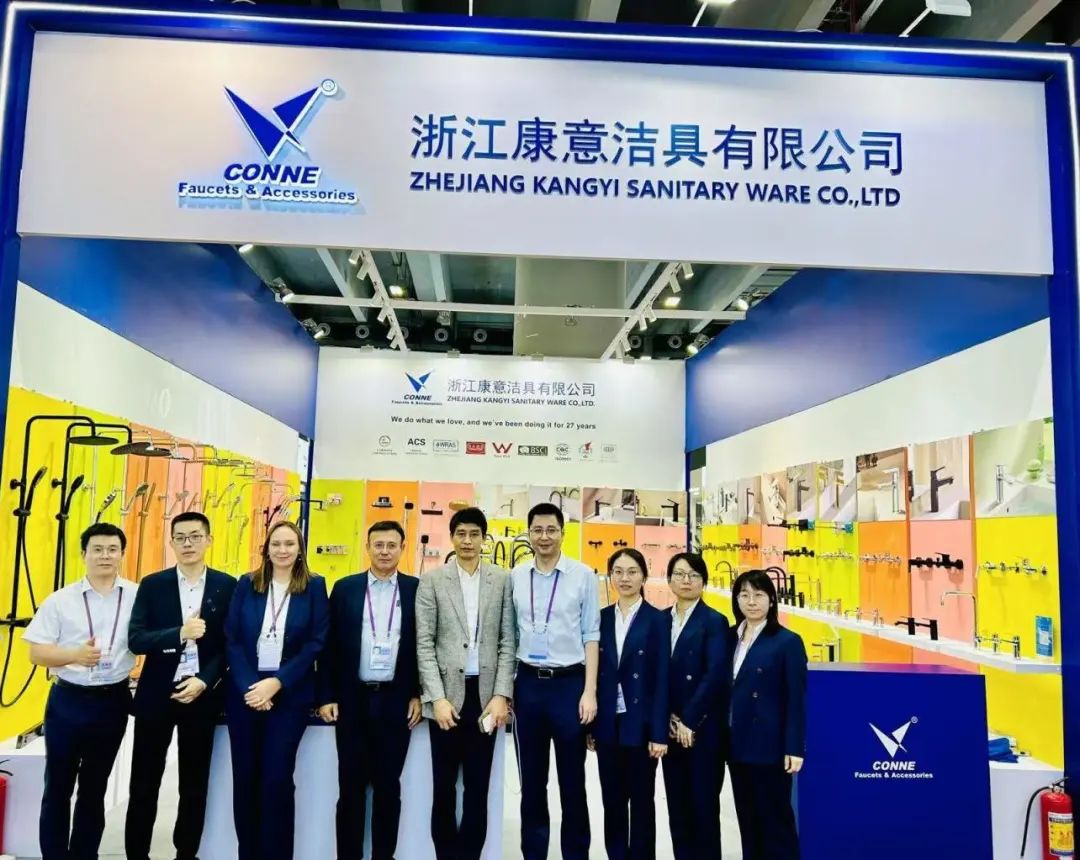 1730704170977994.jpg 康意潔具閃耀2024年秋季廣交會,吸引了眾多國內外客商的關注和贊譽6.jpg